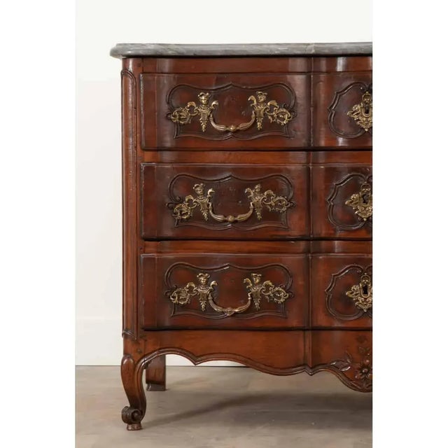 French 19th Century Louis XV Style Commode For Sale - Image 4 of 10