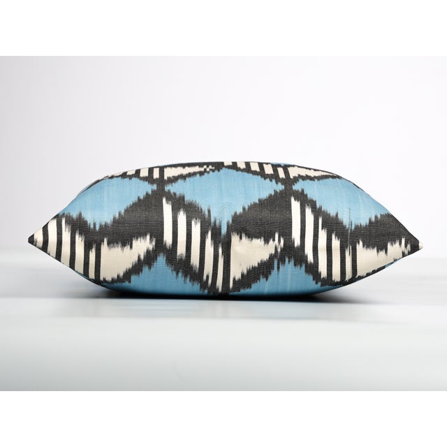 Blue Geometric Ikat Pillow Cover For Sale - Image 4 of 6