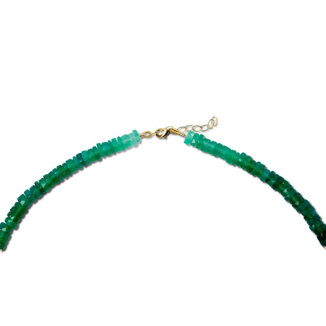 Emerald Green Agate Ombre Gold Bead Necklace For Sale - Image 8 of 8