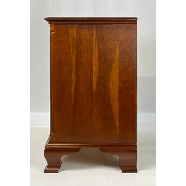 Chippendale 1990s Waterford Furniture Makers Solid Cherry Bachelor’s Chest For Sale - Image 3 of 18