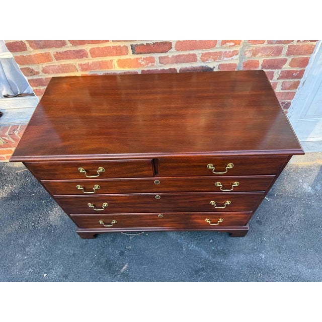 Brown Late 20th Century Henkel Harris George III Mahogany Chest of Drawers For Sale - Image 8 of 17