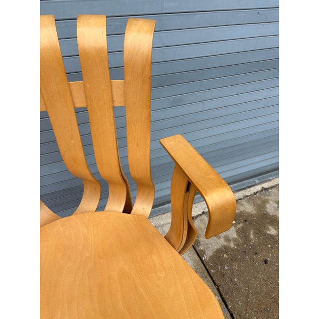 1990s 1990s Frank Gehry for Knoll “Hat Trick” Chair For Sale - Image 5 of 11