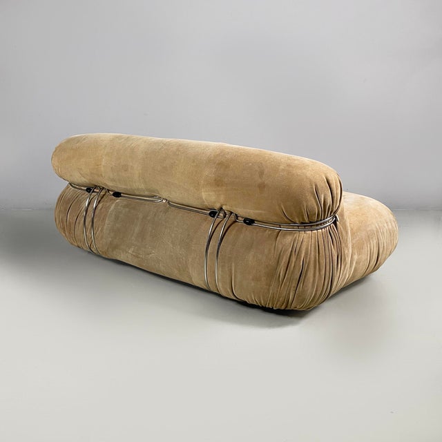 Italian Modern Beige Chamois Soriana Sofa by Afra & Tobia Scarpa for Cassina, 1970s For Sale - Image 6 of 18