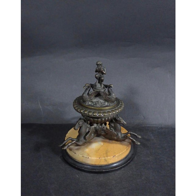 Mid 19th Century 19th Century Italian Grand Tour Sienna Marble & Patinated Bronze Inkwell With Seahorses For Sale - Image 5 of 9