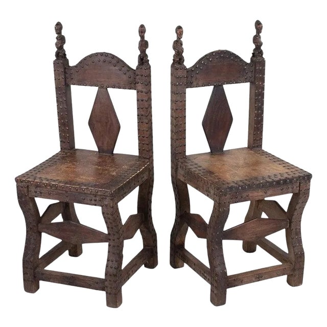 Pair of 19th Century Baule Ceremonial Chairs From Ivory Coast For Sale