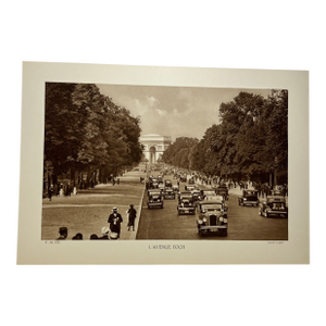 1933 Paris l'Avenue Foch Photo