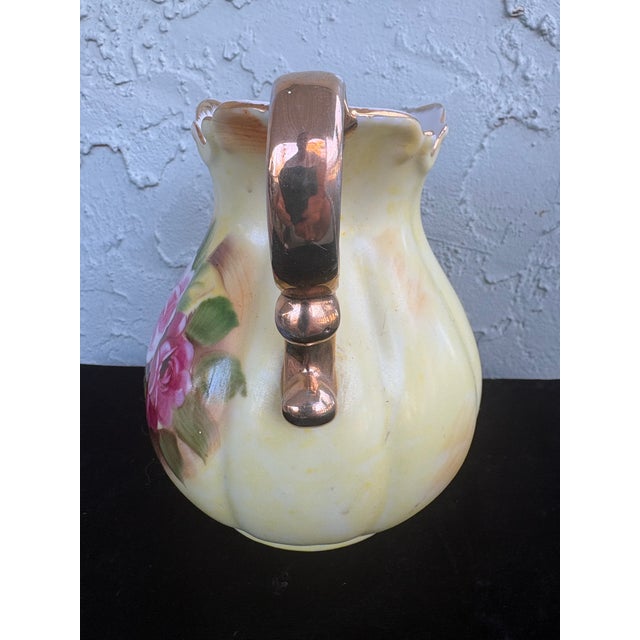 Vintage Hand-Painted Japanese Porcelain Pitcher & Basin Set With Gilt Scroll Handle – Yellow Rose Motif For Sale - Image 10 of 12