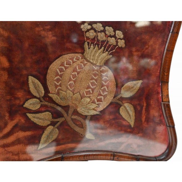 Regency Pole Screens with Needlepoint Tapestries, 1830s, Set of 2 For Sale - Image 6 of 18