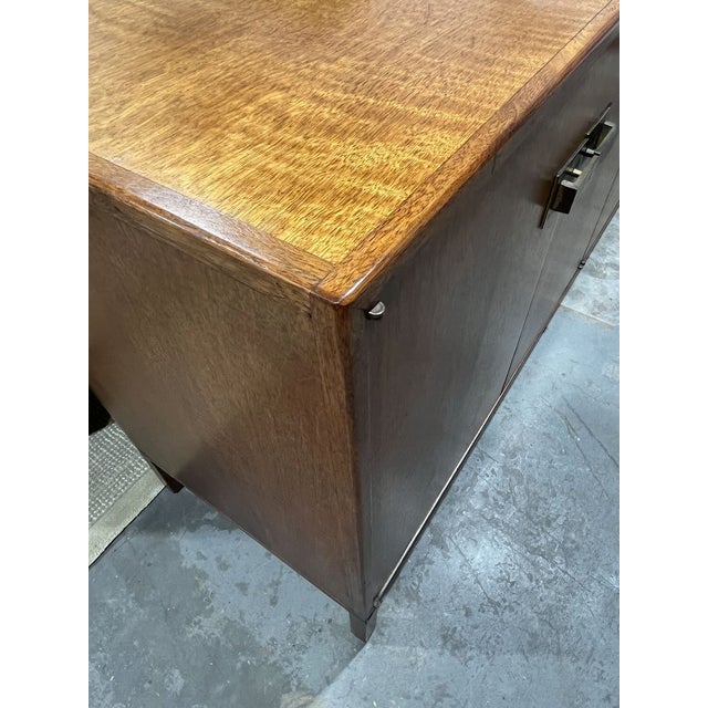 Mid Century Modern Walnut Sideboard. Founders Furniture, Attributed For Sale - Image 13 of 18