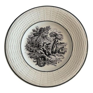 Antique Digoin Sarreguemines Les Mois 'Août' August Black Transferware 7-Inch D For Sale