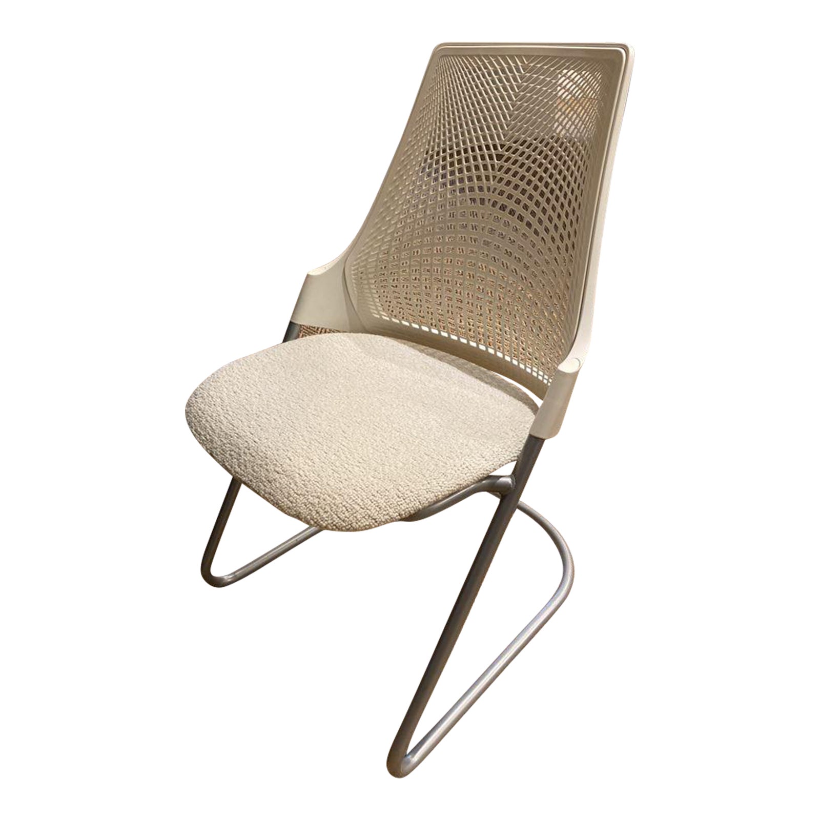 Miller sayl chair Clearance