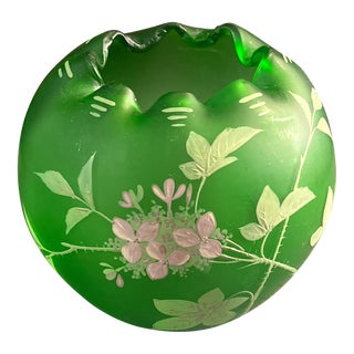 Mid 20th Century Green Art Nouveau Satin Glass Bowl For Sale
