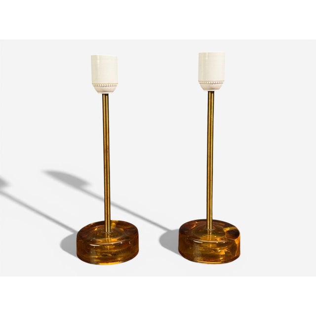 Nybro Armaturfabrik, Table Lamps, Amber Glass, Brass, Sweden, 1970s For Sale - Image 4 of 8