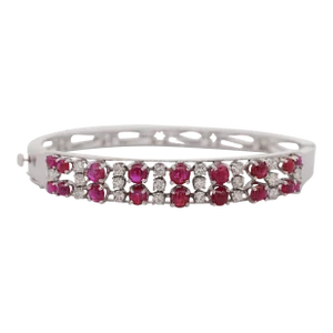 Late 20th Century Cabochon Ruby and Round Diamond Bangle Bracelet in 14k White Gold