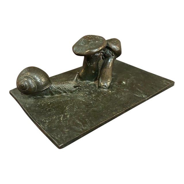 Vintage Surrealist Bronze Sculpture of Kissing Mushroom People With Snail [Tv] For Sale