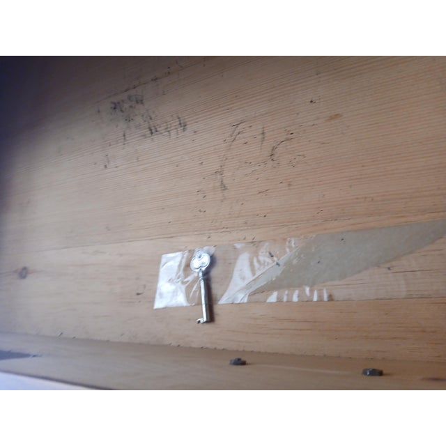 Early 20th Century William and Mary Style Pine Highboy For Sale - Image 9 of 14