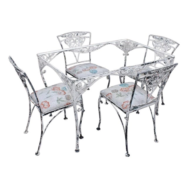 Vintage Five-Piece Wrought Iron Patio Dining Set For Sale