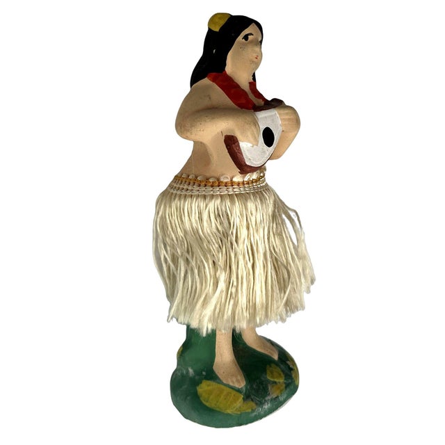 Mid 20th Century Ceramic Hawaii Hula Girl Dancing Ukulele Player Bobble Doll For Sale - Image 10 of 10