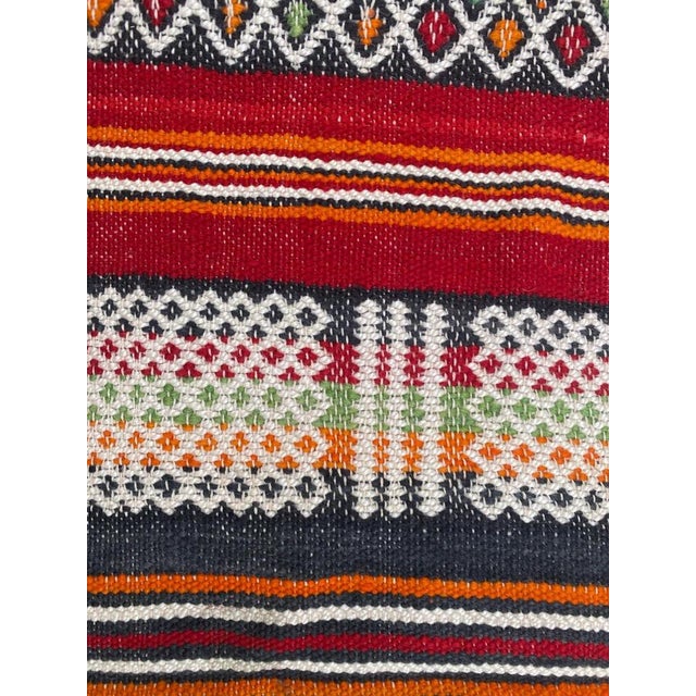 Vintage Tribal Berbere Moroccan Kilim Rug , 1950s For Sale - Image 10 of 18