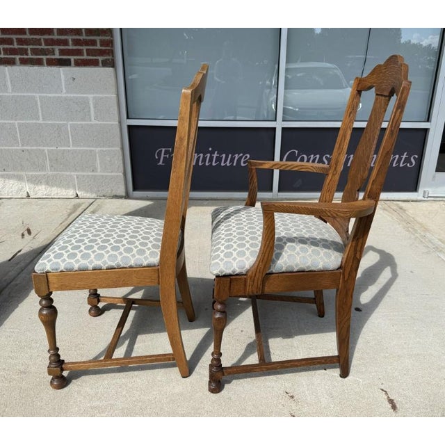 7 Piece j.b. Van Sciver Co. Refinished Antique Oak Round Dining Set With Two Leaves For Sale - Image 16 of 18