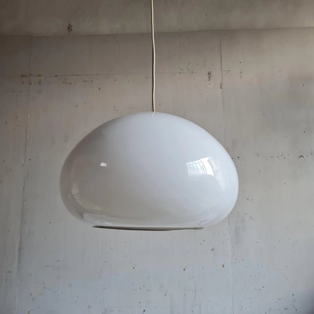Achille Pendant Lamp by Giacomo Castiglioni for Flos, in Very Good conditions. Designed 1960 to 1969 I have official proof...