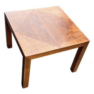 Vintage Lane Mid-Century Modern Parsons Style Square Walnut Side Table With Diamond Inlay For Sale