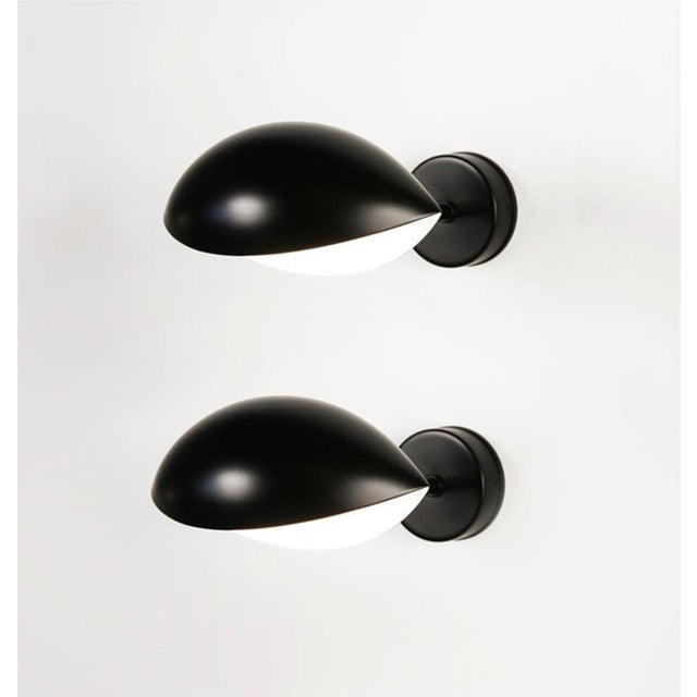 Mid-Century Modern Black Eye Sconce Wall Lamps by Serge Mouille, Set of 2 For Sale - Image 3 of 7