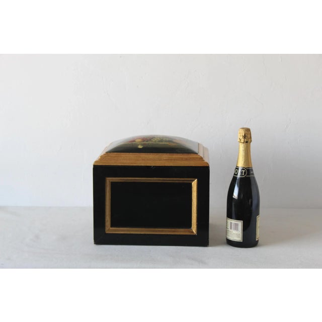 Chinoiserie Lacquered Wood Gold Finish Lidded Box Fruit Still Life Decal Detail Vintage Mid Century For Sale - Image 10 of 11