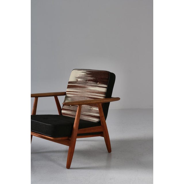 Set of Danish Modern Ge-240 Lounge Chairs in Oak attributed to Hans J. Wegner for Getama, 1955 For Sale - Image 12 of 18