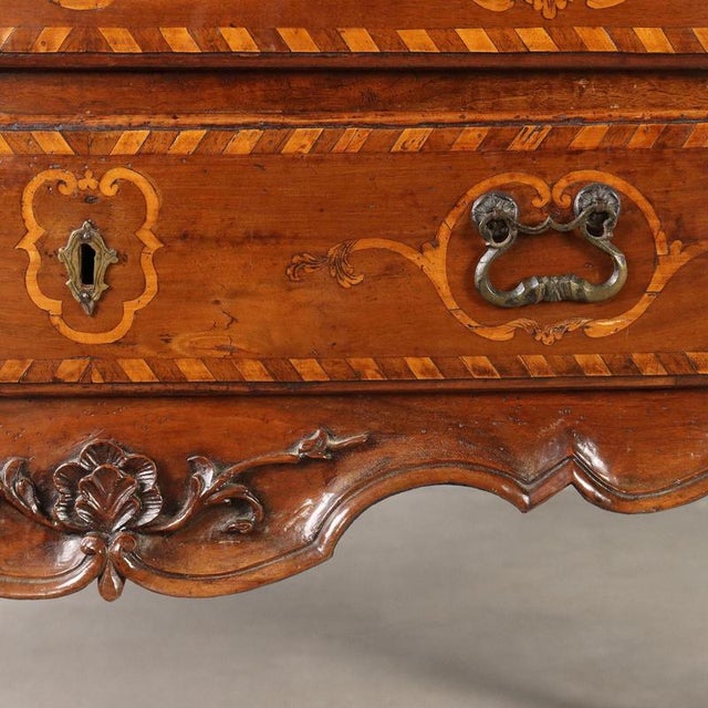 Baroque Walnut Bureau with Maple Inlays For Sale - Image 12 of 16