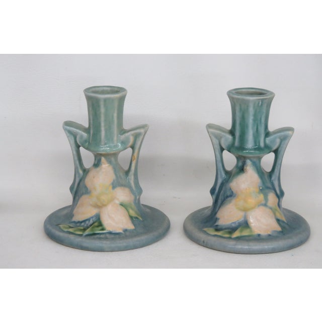 Roseville Pottery Clematis Ceil Blue Candlestick Holders 1159 a Pair 4687b For Sale - Image 14 of 15
