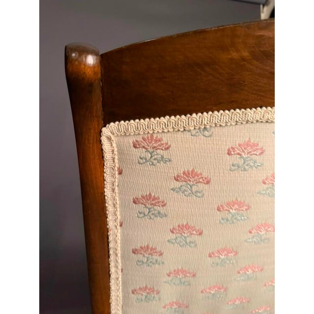 Burnt Umber American Victorian Lincoln Rocking Chair in Walnut-Stained Birch With Goose-Neck Arms, Circa 1890 For Sale - Image 8 of 18
