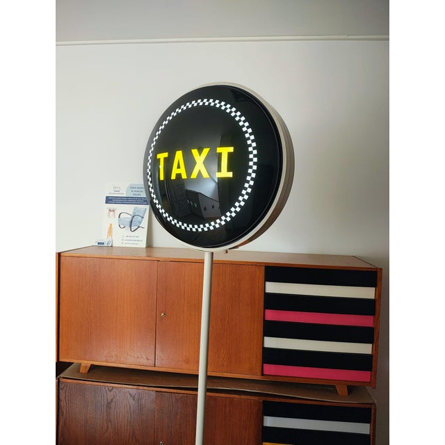 Metal Neon Taxi Sign in Metal, 1990s For Sale - Image 7 of 10
