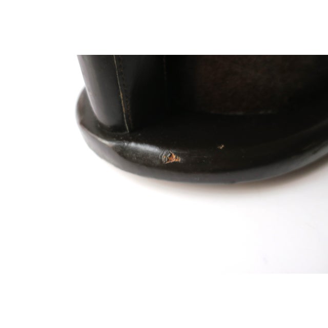 Gucci Attrib. Italian Leather Brass Bit Magazine Mail Holder For Sale - Image 12 of 12