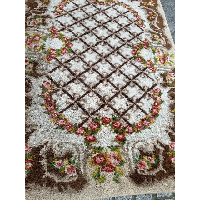 Nice mid century French Aubusson style Cogolin rug with beautiful floral design and nice colours , entirely hand knotted...