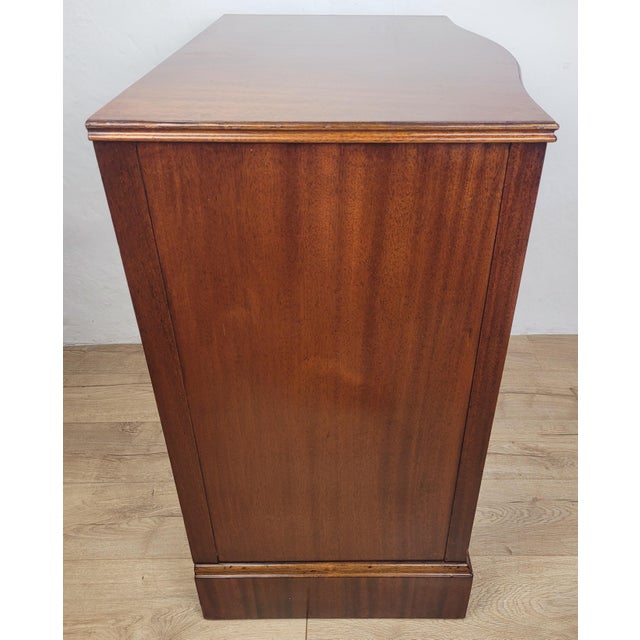 Antique Chest of Drawers in Mahogany, 1890 For Sale - Image 15 of 18