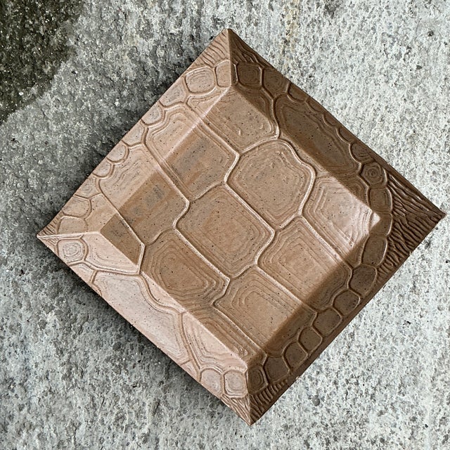 Late 20th Century Vintage Boho Pressed Turtle Shell Pattern Ceramic Tray For Sale - Image 5 of 5