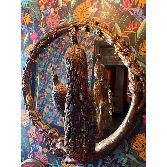 Mid 20th Century Hollywood Regency Style Peacock Oval Mirror in Antiqued Gilt Finish (42” X 43”) For Sale - Image 4 of 8