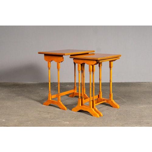 English Style Nesting Tables, Set of 3 For Sale - Image 4 of 18