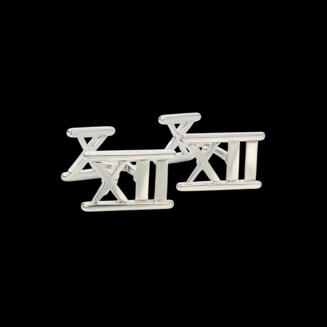 1990s Pair of Tiffany & Co Cufflinks Sterling Silver 6.20 Grams Estate For Sale In New York - Image 6 of 7