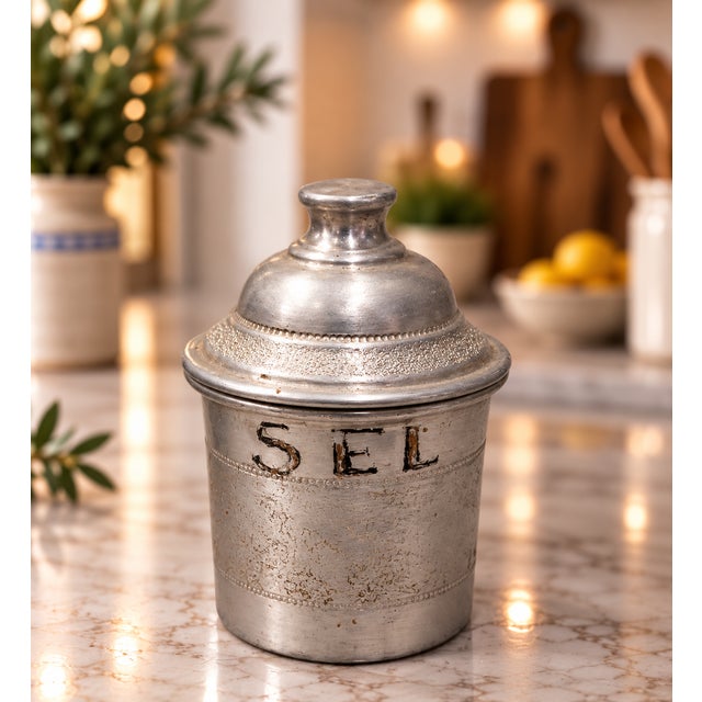 1940s French-Style Graduated Aluminum Kitchen Canister Set, 5 Pieces For Sale - Image 9 of 10