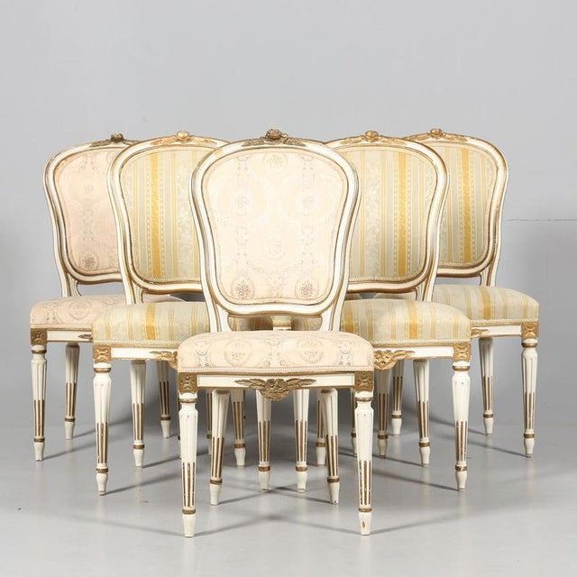 V Rare Set of 6 Swedish Gustavian padded back dining chairs in good condition in white paint with lovely detailed...
