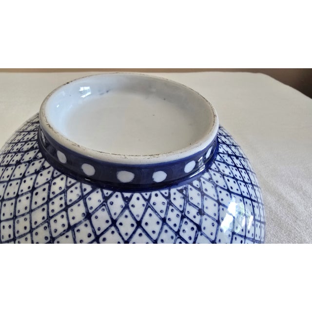 Ceramic Vintage Asian Style Blue & White Decorative Bowl For Sale - Image 7 of 7