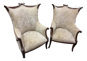 1930s Pair of Beautifully Carved Mahogany Vintage Arm Chairs