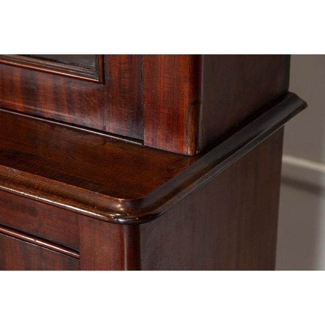 Large Antique English Glazed Mahogany Bookcase, 1880 For Sale - Image 9 of 18