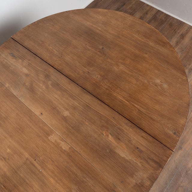 Early 19th Century 19th Century Swedish Pine Drop-Leaf Gate Leg Table For Sale - Image 5 of 17