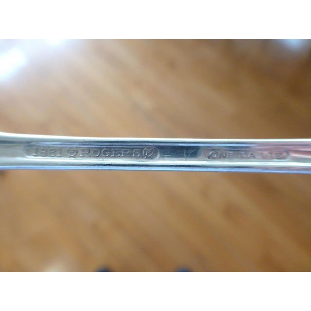 1950s 1950s Mid-Century Modern Enchantment 1881 Rogers Oneida Silver Plate Flatware Set Daffodil Flower - 42 Piece For Sale - Image 5 of 6