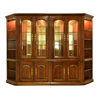 Thomasville Georgian Carved Cherry Wood Lighted Breakfront Bookcase or Display Cabinet For Sale
