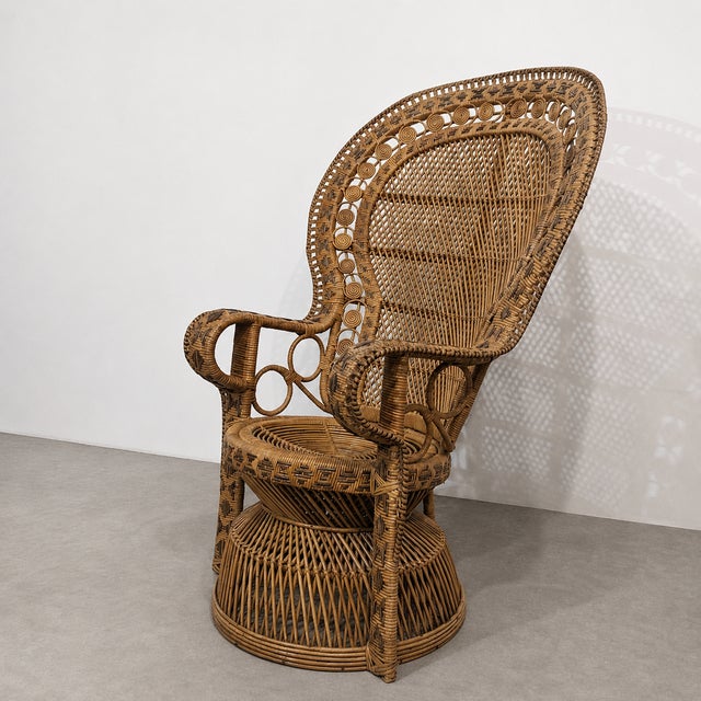 Vintage Peacock Chair in Woven Rattan and Wicker, 1970s For Sale - Image 4 of 7