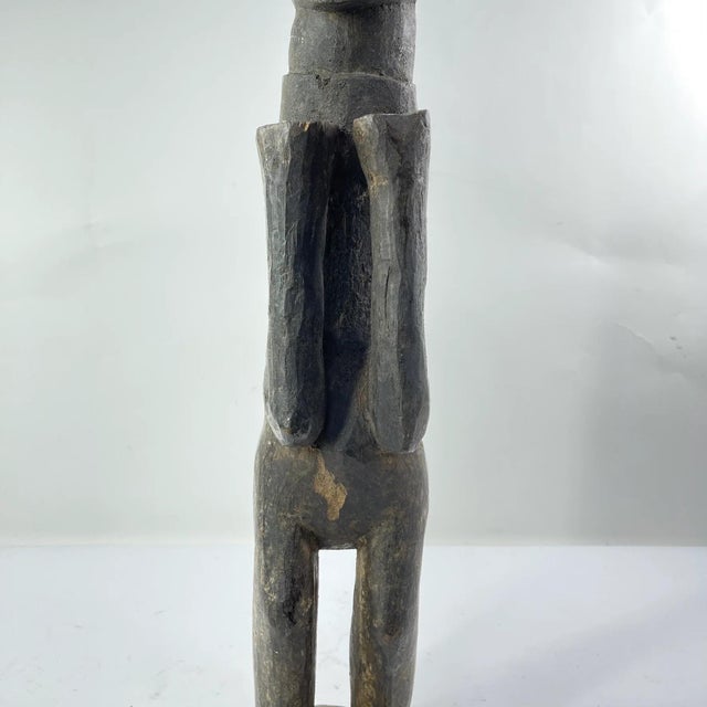 Early 20th Century Early 20th Century Cross River Standing Wood Figure Nigeria For Sale - Image 5 of 9
